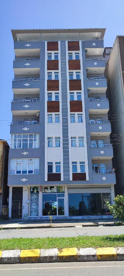 Metro Vip Aparthotel Трабзон Екстериор снимка